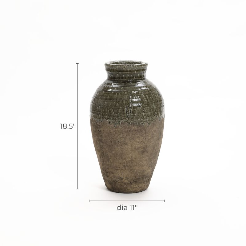 LuxenHome Rustic Brown Stoneware 18.5-Inch Tall Indoor and Outdoor Bud Vase
