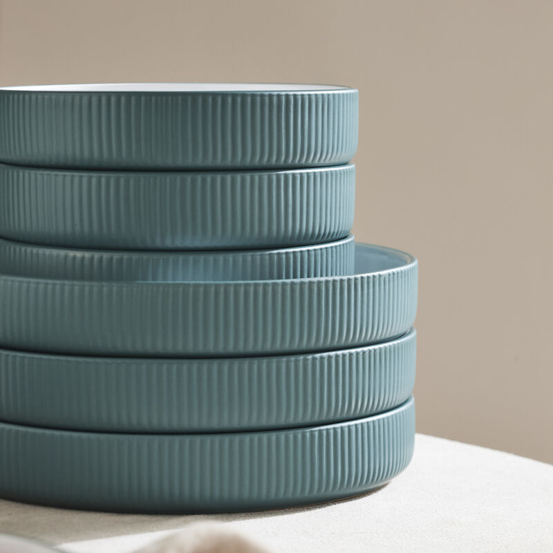 Christian Siriano Larosso Stoneware 12 Piece Dinnerware Set