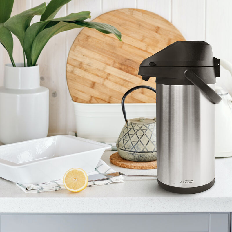 Brentwood 3.5-Liter Airpot Hot & Cold Drink Dispenser