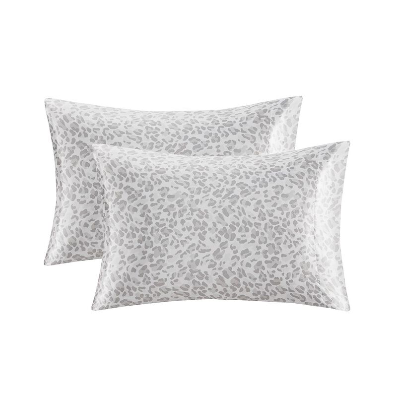Gracie Mills Emeline Animal Printed Wrinkle Free Satin Sheet Set