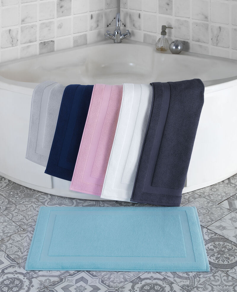 Brooks Brothers Solid Signature Bath Mat