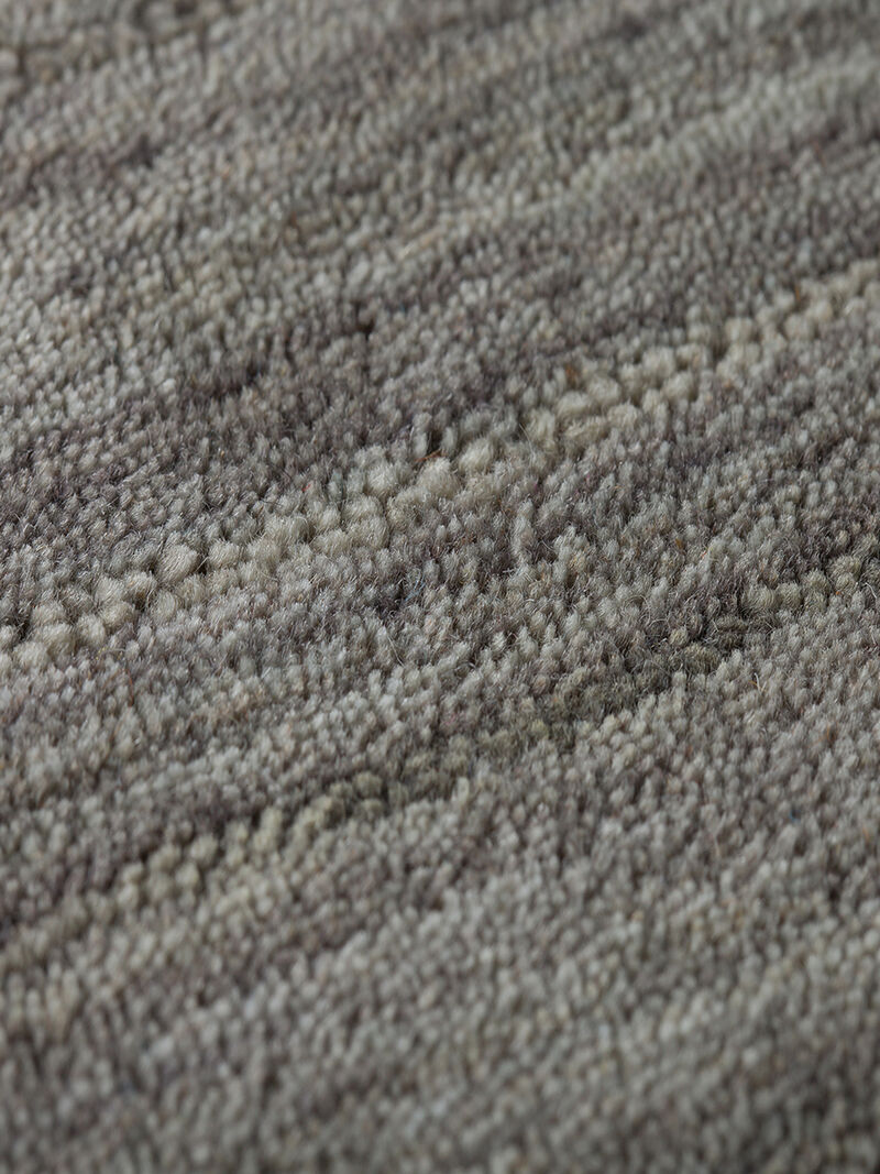 Rafia RF100 Charcoal 3'6" x 5'6" Rug