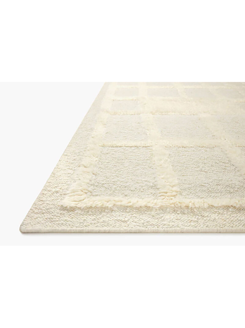 Cassian CAI01 Ivory 4' x 6' Rug