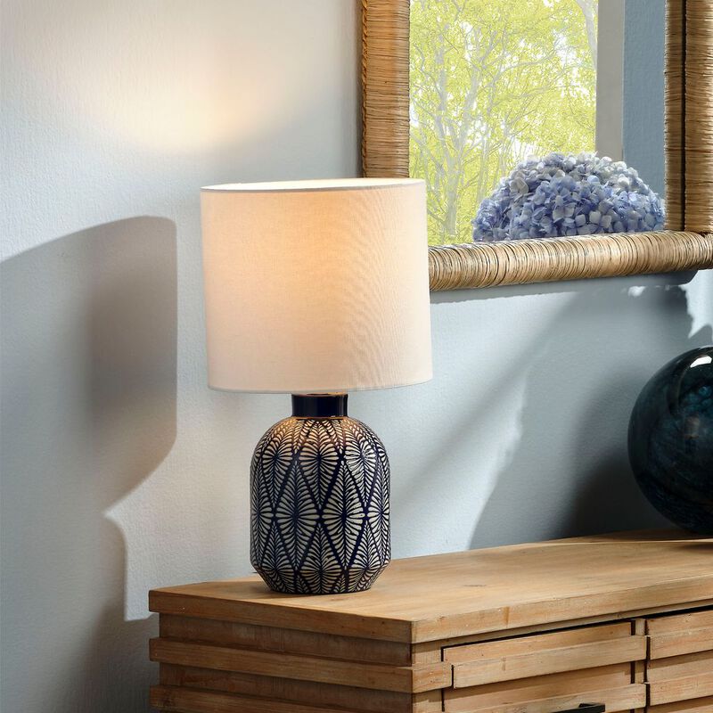 Highland Table Lamp