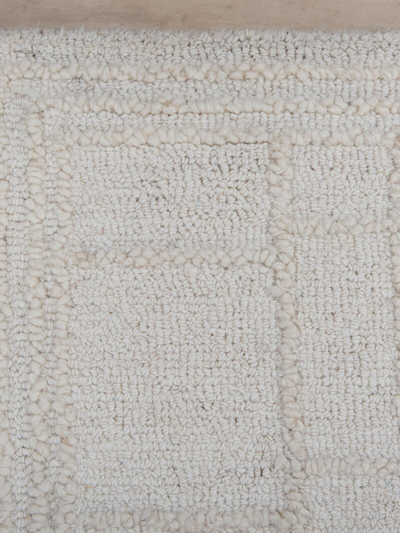 Lofton LOF07216 Ivory 5' x 7'6" Rug