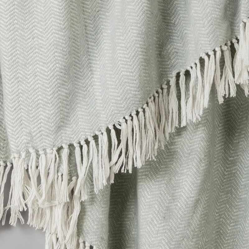 Light Gray/Ivory 50" x 60" Throw Blanket