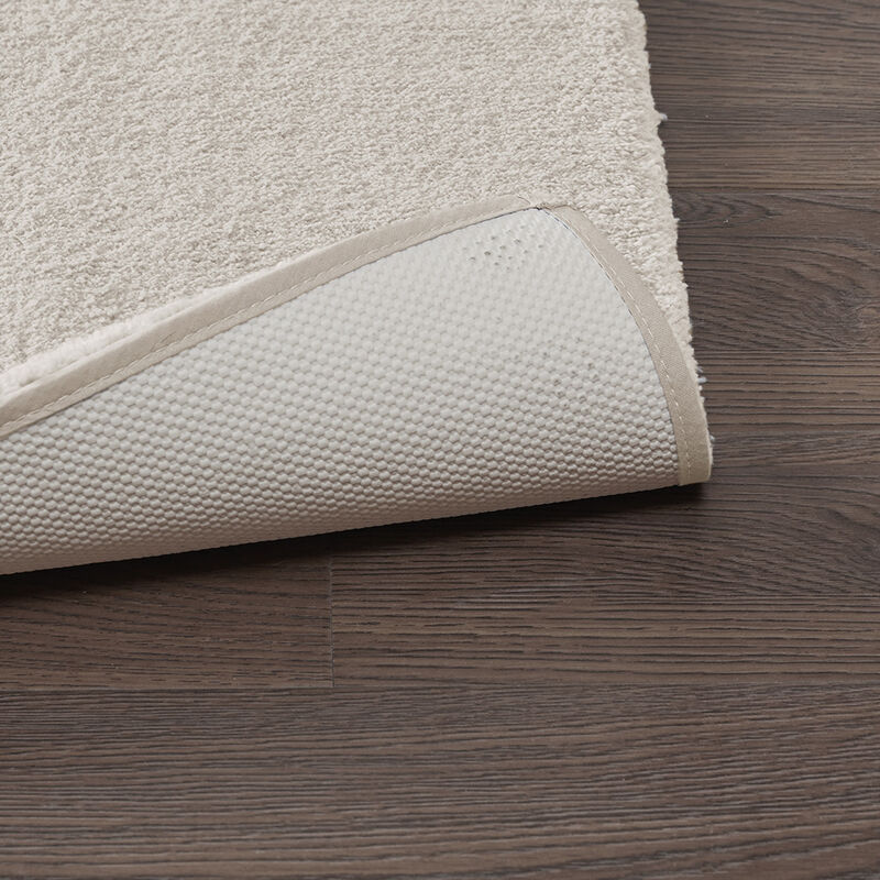 Gracie Mills Hosea Plush Quick-Dry Spa Bath Rug - 24x72"