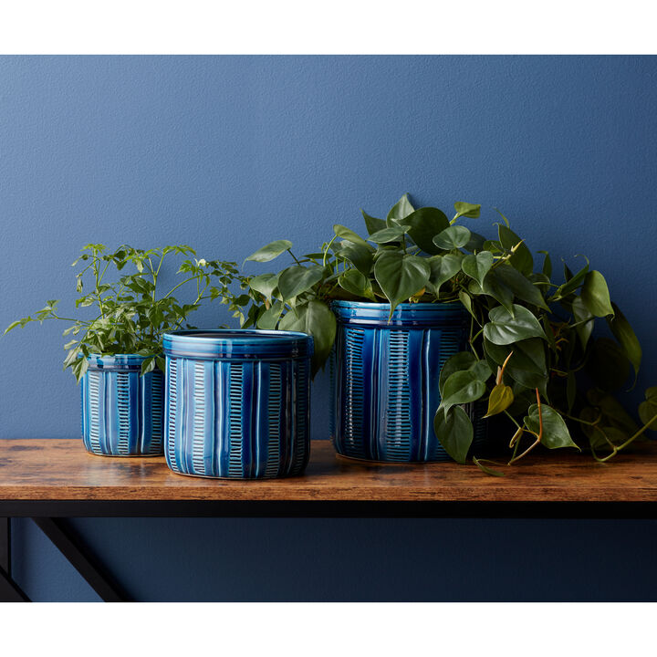 Stylish Pot Planter for Indoor and Outdoor Plant Display (Set of 3)