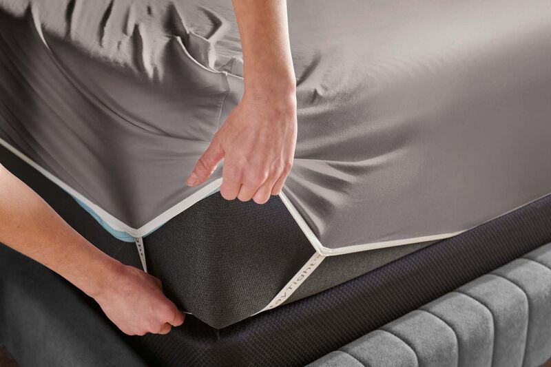 Tempur-Pedic Breeze King Graphite Sheet Sheet Sets