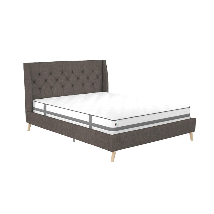 Her Majesty Bed