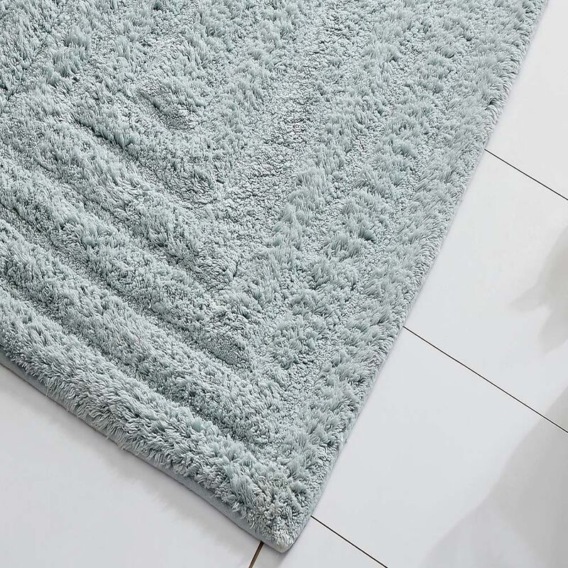 Knightsbridge Diagonal Racetrack 100% Cotton Reversible Bath Rug 24 X 40 Light Blue