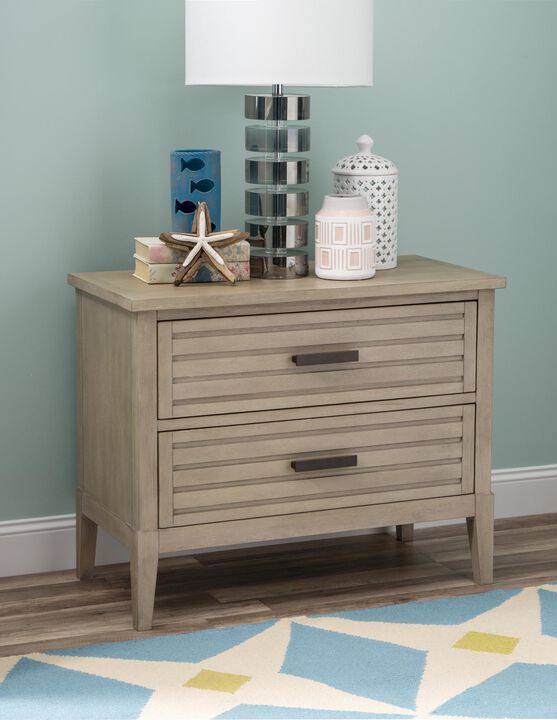 Edgewater Bachelor's Chest