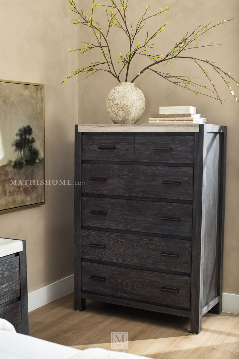 Plum Creek 5 Drawer Chest