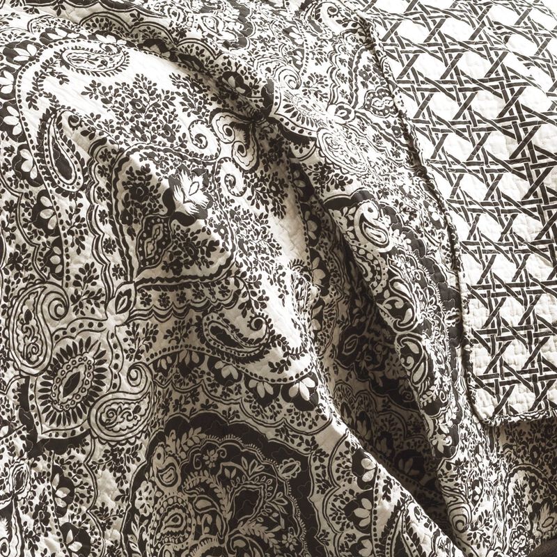 Hivvago Queen size 3-Piece Quilt Set 100-Percent Cotton in Charcoal Damask