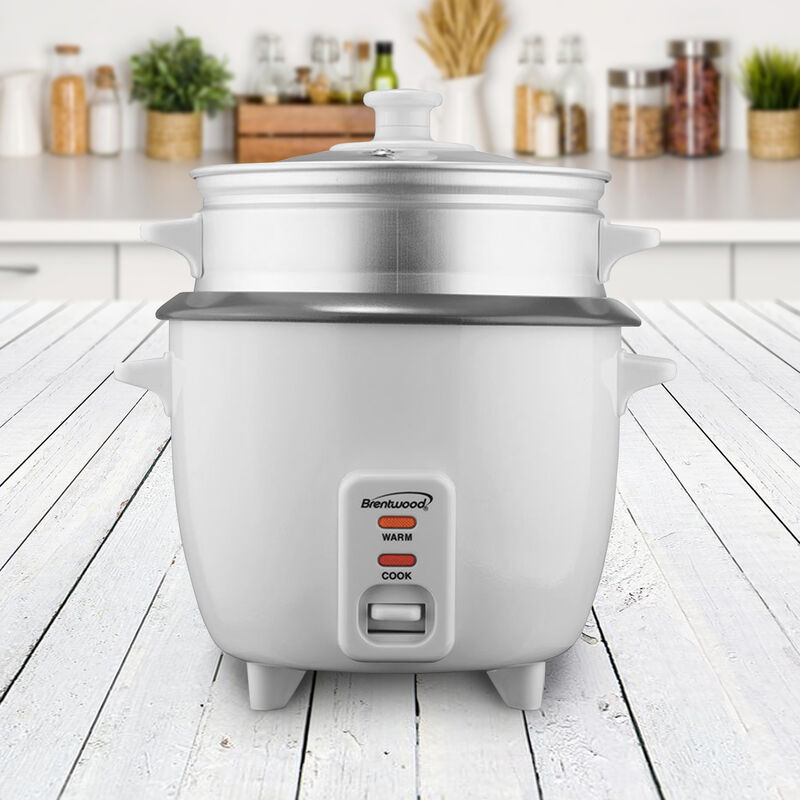 Brentwood 4 Cup Rice Cooker / Non-Stick with Steamer in White