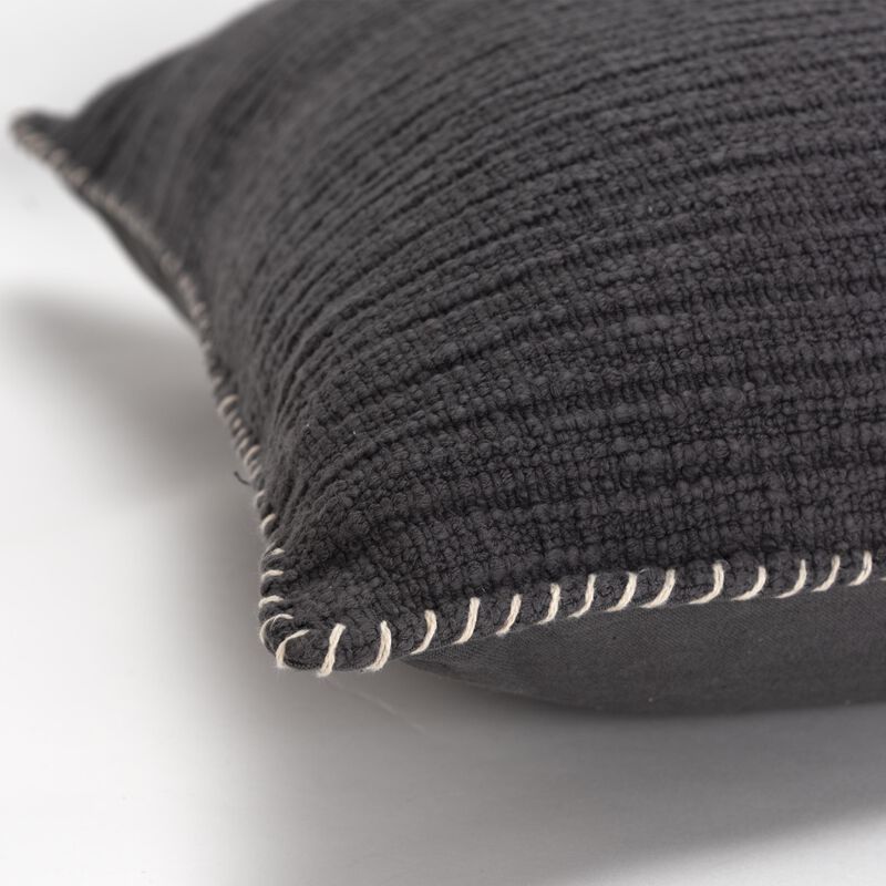 T19781 Pillow