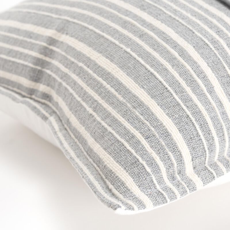 T19731 Pillow