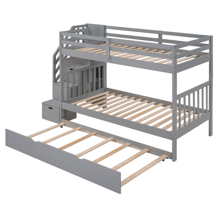 Twin Over Twin/Full Bunk Bed With Twin Size Trundle