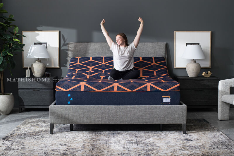 Menton Panel Bed
