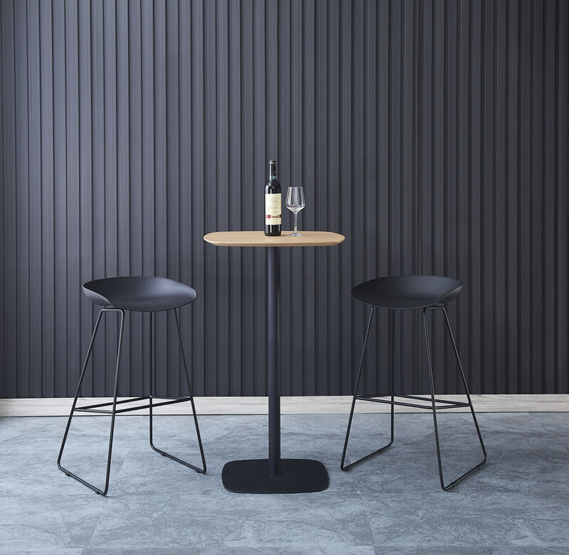 Set of 4 Scandinavian Design Bar Stools