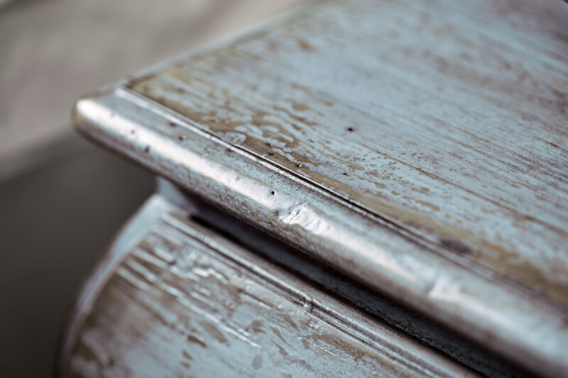 Beaumont Bachelors Chest