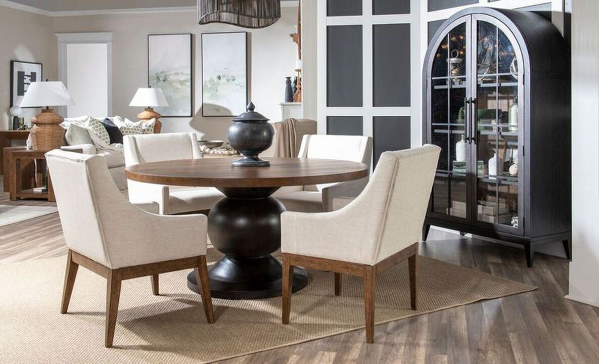 Artisan's Place 60" Round Dining Table