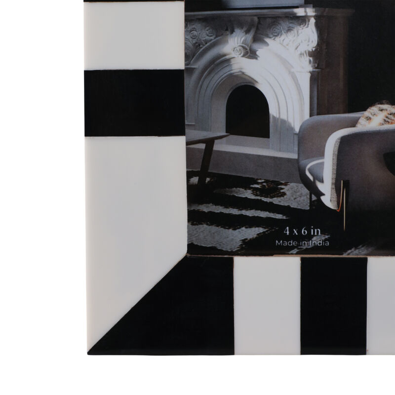 4x6 Geometric Photo Frame, Black/white