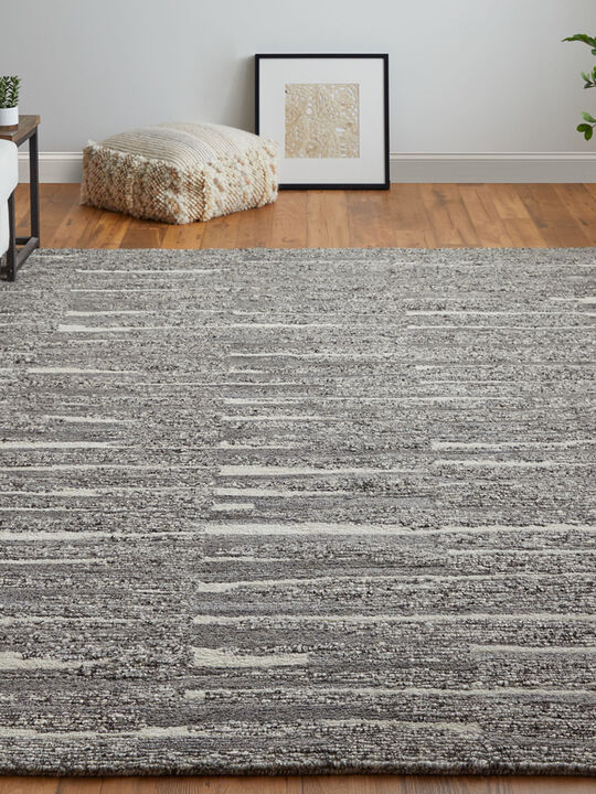 Navaro 8914F 2' x 3' Gray/Taupe/Ivory Rug