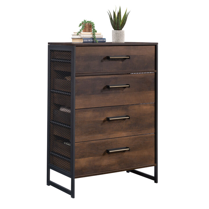 Briarbrook 4-Drawer Chest