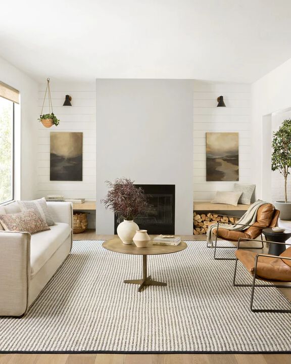 Colton CON02 Ivory/Black 18" x 18" Sample Rug