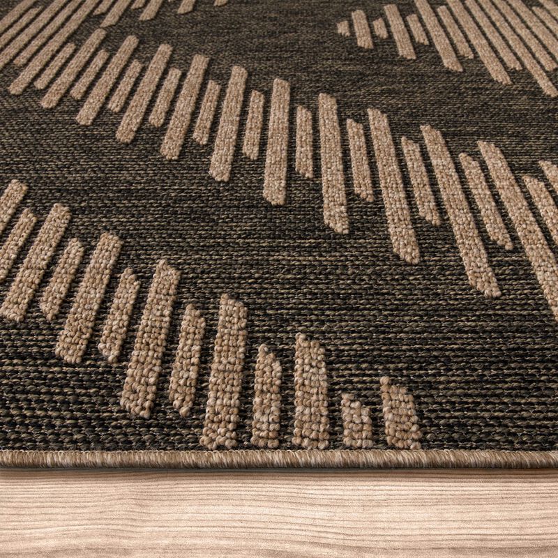 Modern Outdoor Rug with Diamond Pattern in Natural Colors