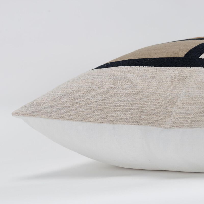 T20600 Pillow