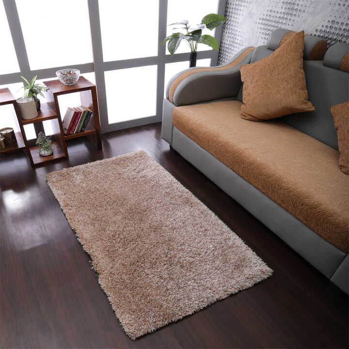 RUGSOTIC CARPETS HAND TUFTED SHAG POLYESTER ECO-FRIENDLY AREA RUGS  - 4'x6', Rectangle, Beige, Solid Plain Design, High Pile Thick Handmade Anti Skid Area Rugs for Living Room, Bed Room K00111