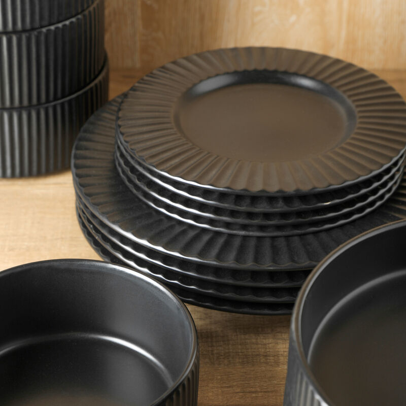 Christian Siriano Lusso Stoneware 32 Piece Dinnerware Set