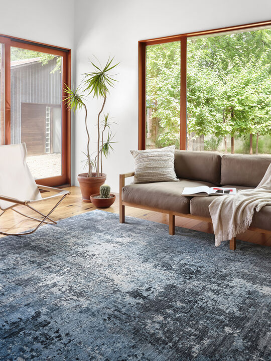 Samra SAM06 2'3" x 3'10" Rug