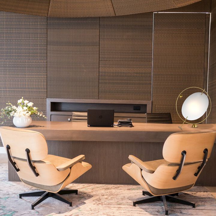 VONN Lighting Height Integrated LED Table Lamp