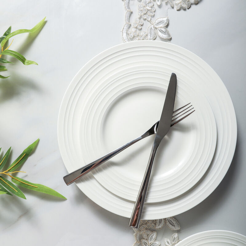 Stone Lain Eleanor Bone China 16 Piece Dinnerware Set, White