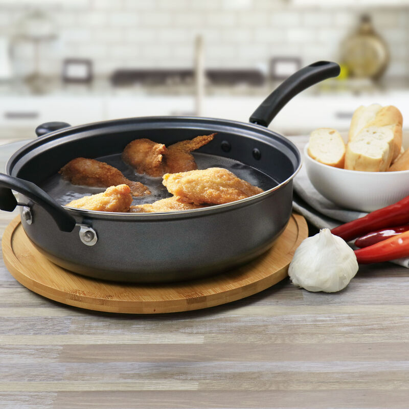 Gibson Everyday 11 Inch Highberry Chicken Fryer with Lid in Grey