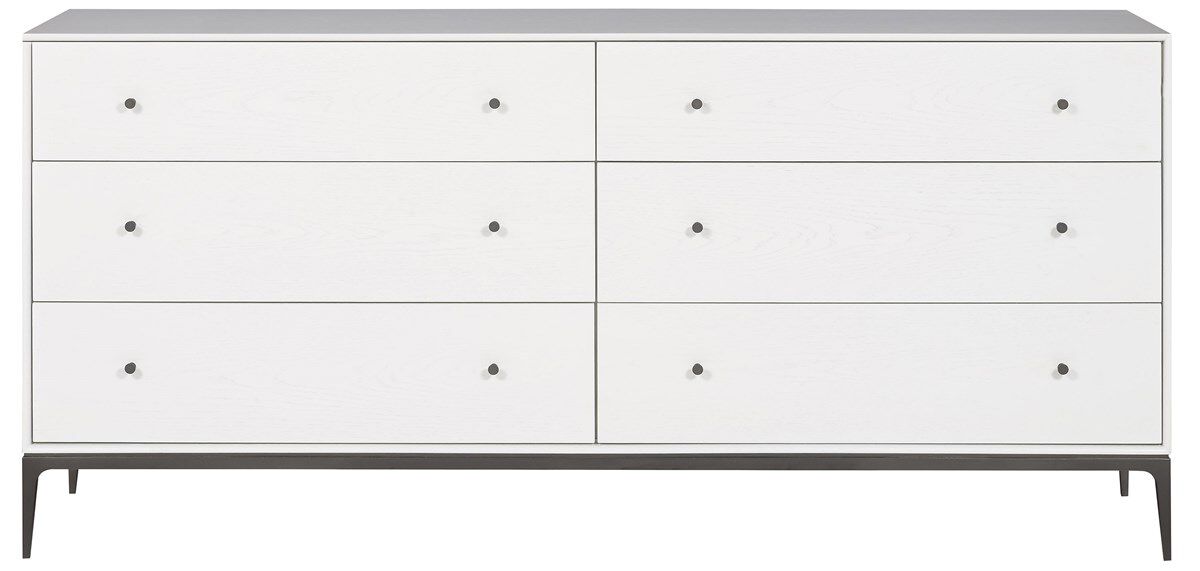 Essence Dresser