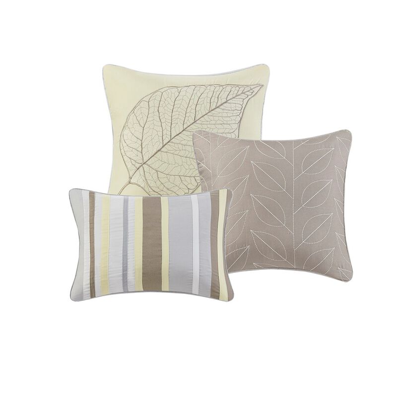 Gracie Mills Forest 6-Piece Embroidered Quilt Set with Throw Pillows