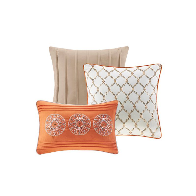 Gracie Mills Lilly 6 Piece Medallion Reversible Quilt Set with Decorative Pillows