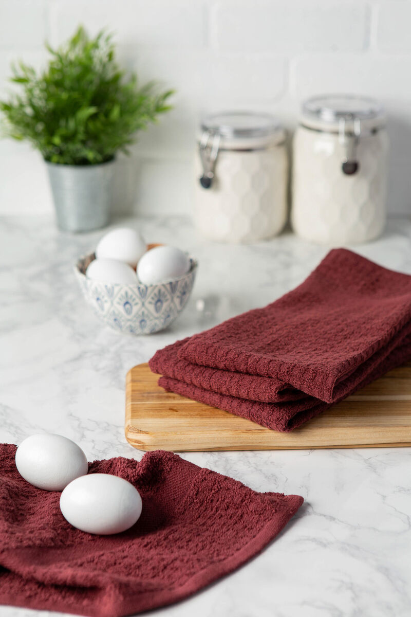 Set of 4 Red Traditional Dish Towels 26"