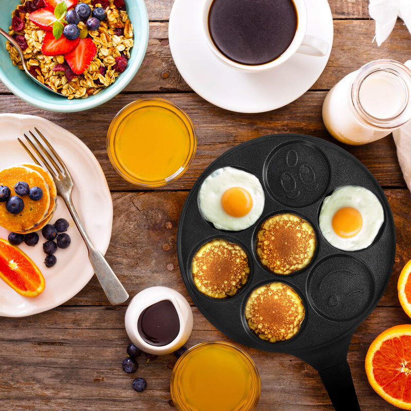 MegaChef Happy Face Emoji 10.5 Inch  Aluminum Nonstick Pancake Maker Pan with Cool Touch Handle