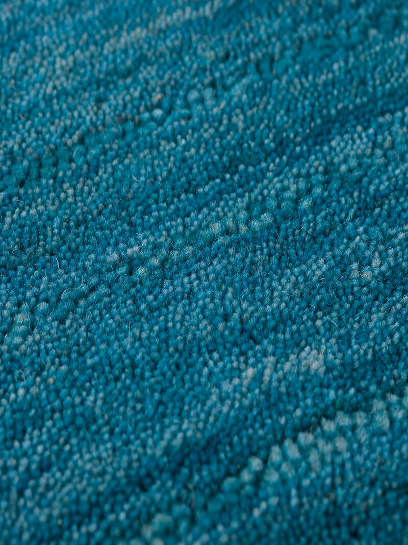 Rafia RF100 Cobalt 3'6" x 5'6" Rug