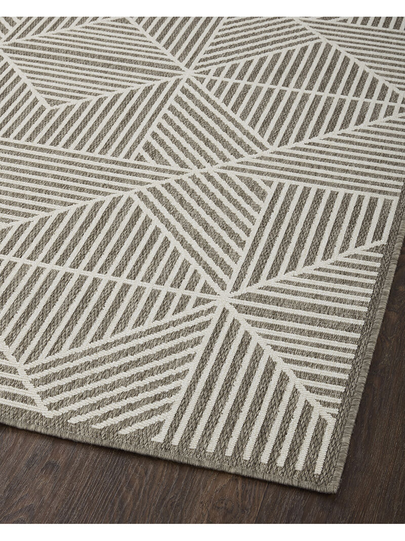 Rainier RAI03 Natural 5'3" x 7'7" Rug