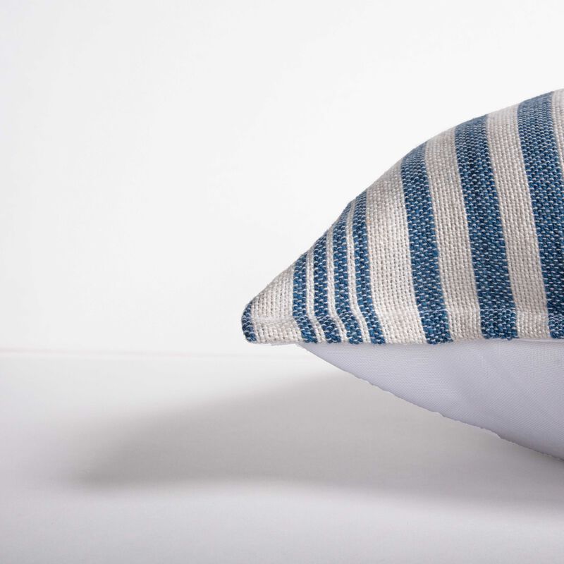 T22512 Pillow