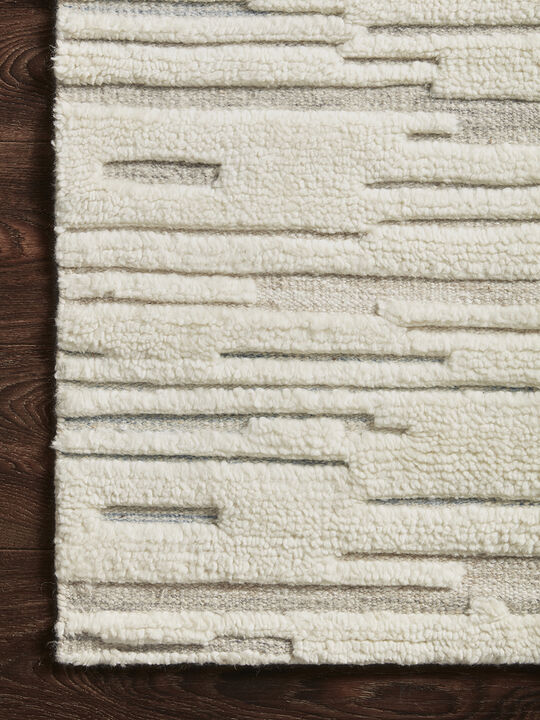 Bennett BEN02 Ivory/Mist 18" x 18" Sample Rug