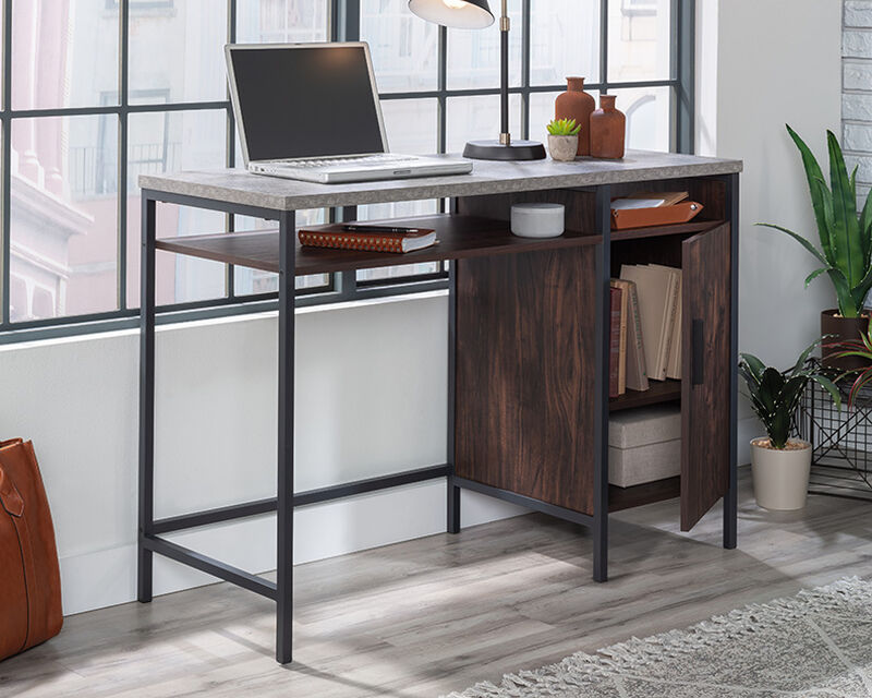Market Commons Single Pedestal Desk