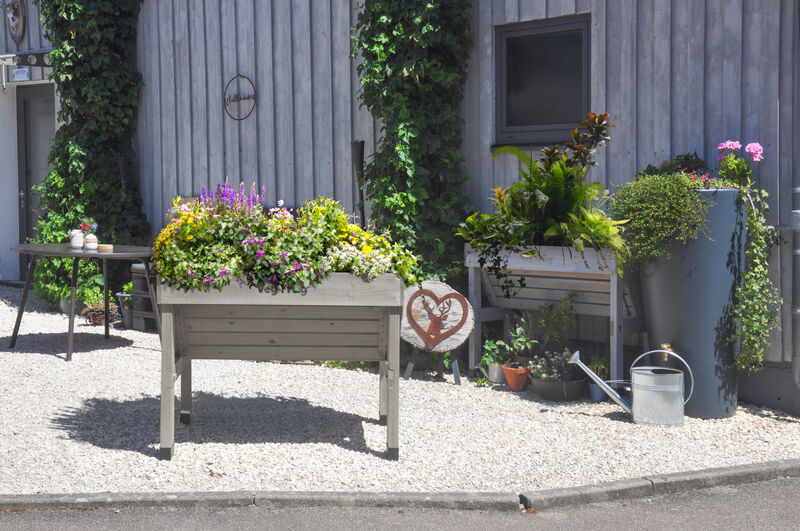 Small Classic Raised Planter  VegTrug - Gray Wash