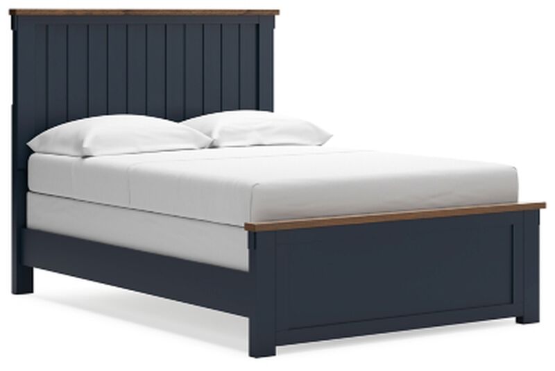 Landocken Queen Panel Bed